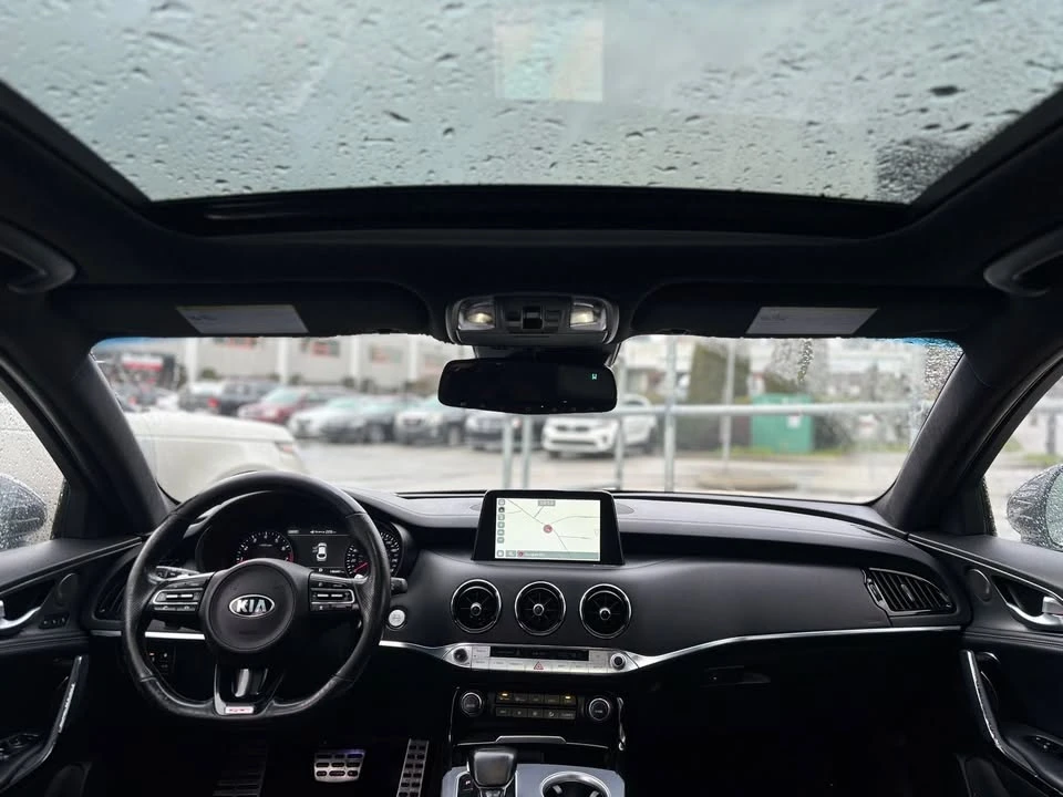 2021 Kia Stinger GT - Image 13 of 19