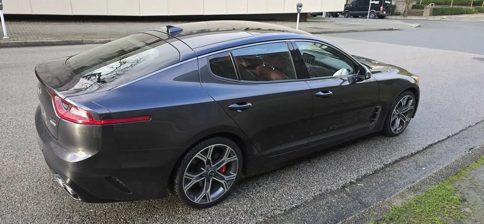 2021 Kia Stinger GT - Image 7 of 16