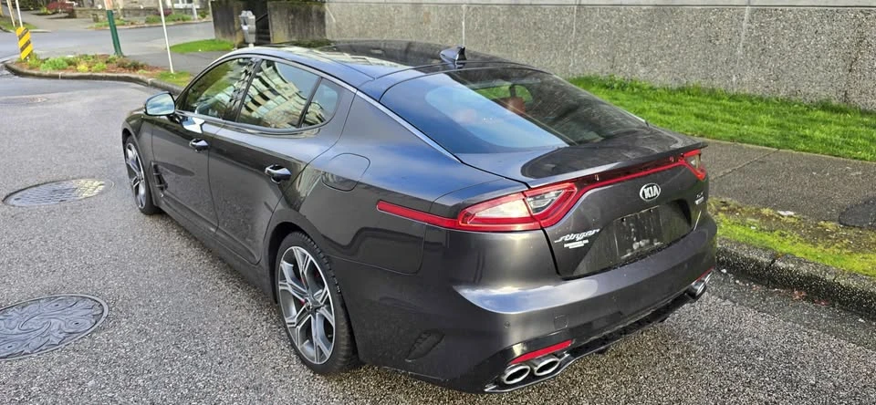 2021 Kia Stinger GT - Image 6 of 16
