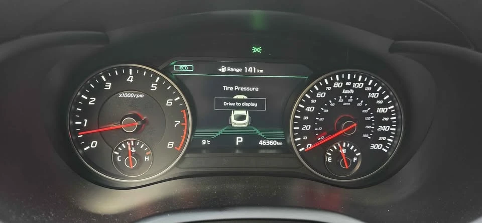 2021 Kia Stinger GT - Image 10 of 16
