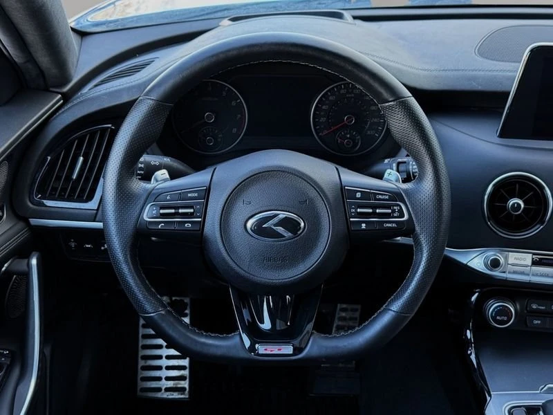 2021 Kia Stinger GT - Image 15 of 20
