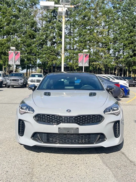 2021 Kia Stinger GT - Image 3 of 13