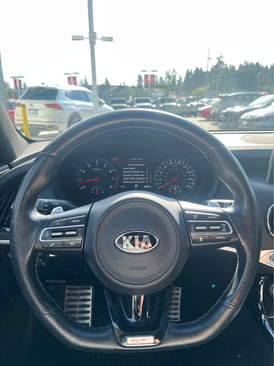 2021 Kia Stinger GT - Image 7 of 13