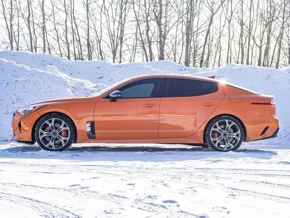 2021 Kia Stinger GT - Image 2 of 12