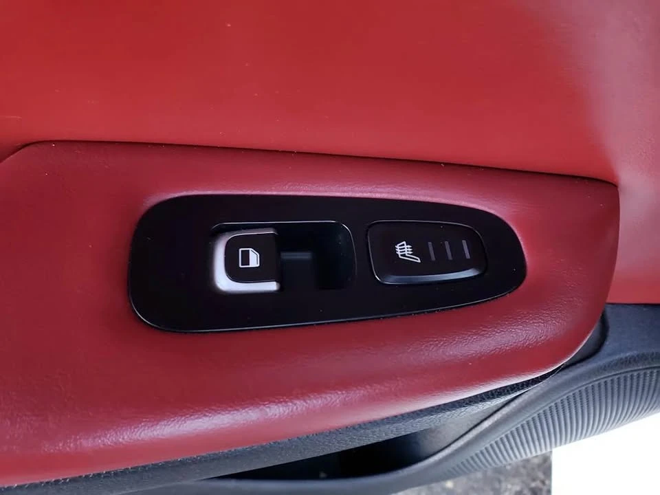 2021 Kia Stinger GT - Image 17 of 19