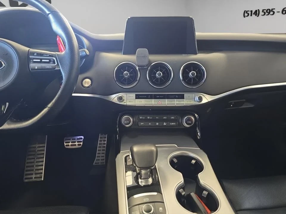 2021 Kia Stinger GT - Image 14 of 20