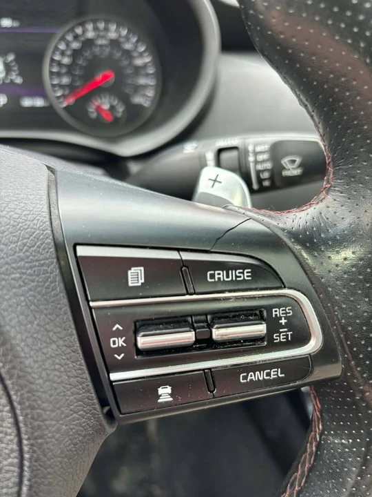 2021 Kia Stinger GT - Image 14 of 20