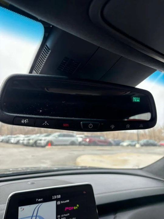 2021 Kia Stinger GT - Image 18 of 20