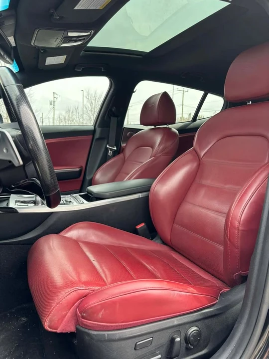 2021 Kia Stinger GT - Image 8 of 20