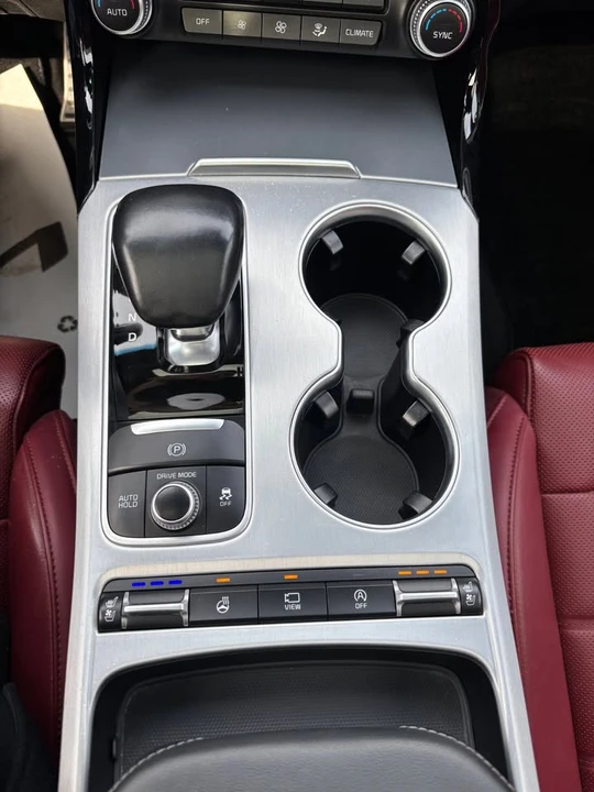 2021 Kia Stinger GT - Image 16 of 20