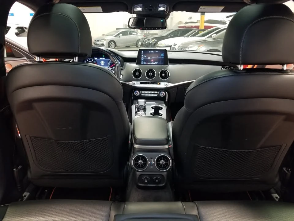2021 Kia Stinger GT - Image 17 of 19