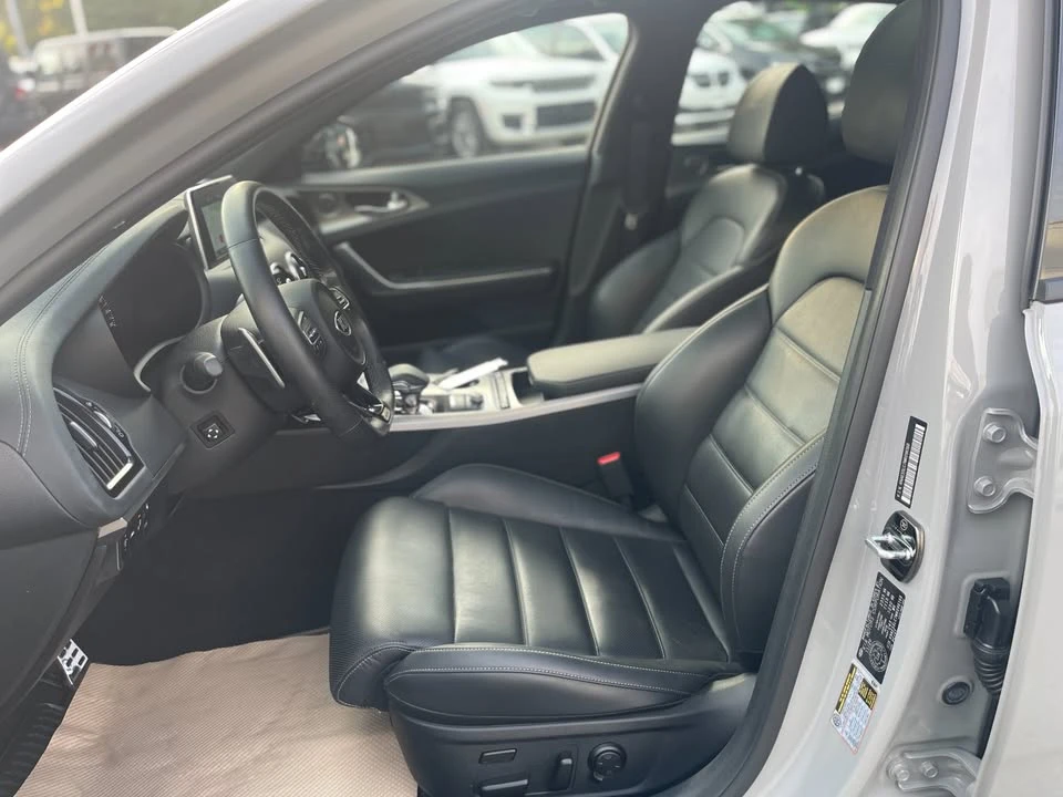 2021 Kia Stinger GT - Image 7 of 14