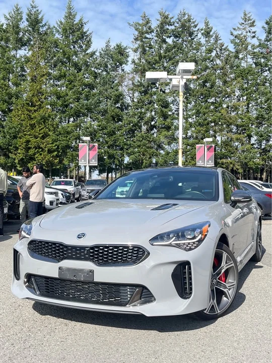 2021 Kia Stinger GT - Image 2 of 14