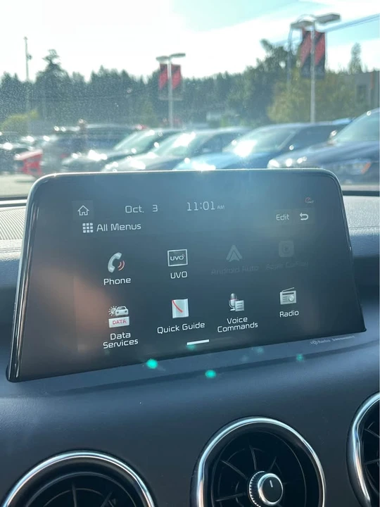 2021 Kia Stinger GT - Image 11 of 14