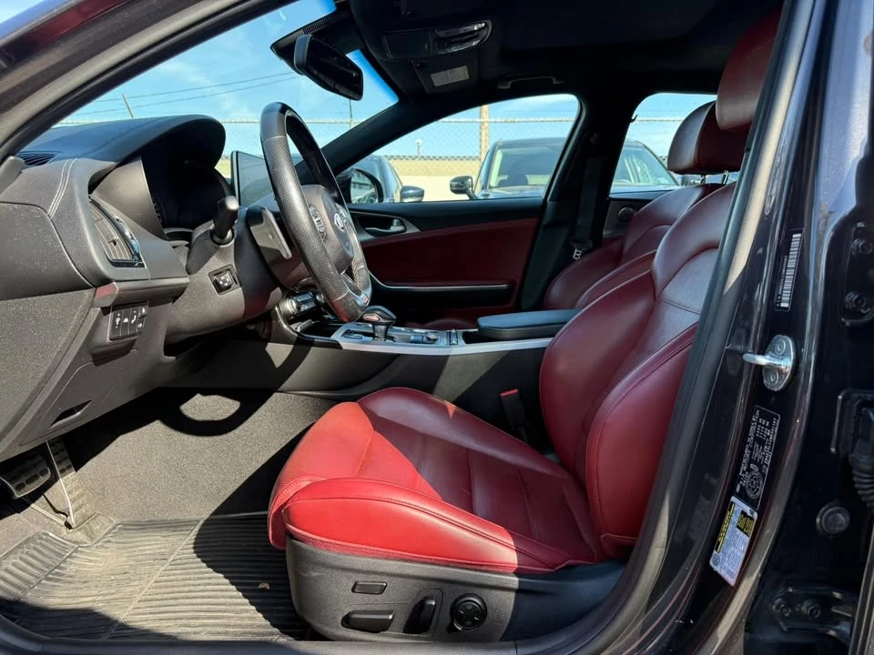 2021 Kia Stinger GT - Image 7 of 12
