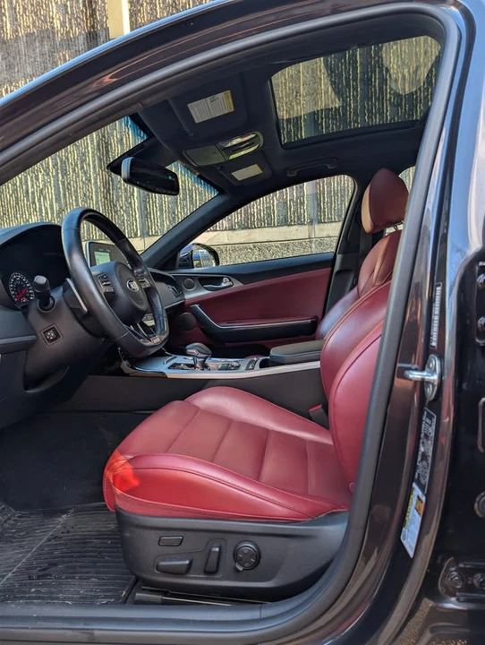2021 Kia Stinger GT - Image 5 of 17