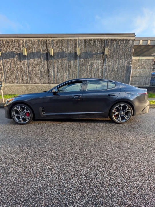 2021 Kia Stinger GT - Image 3 of 17