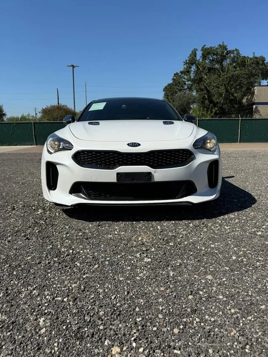 2021 Kia Stinger - Image 8 of 10
