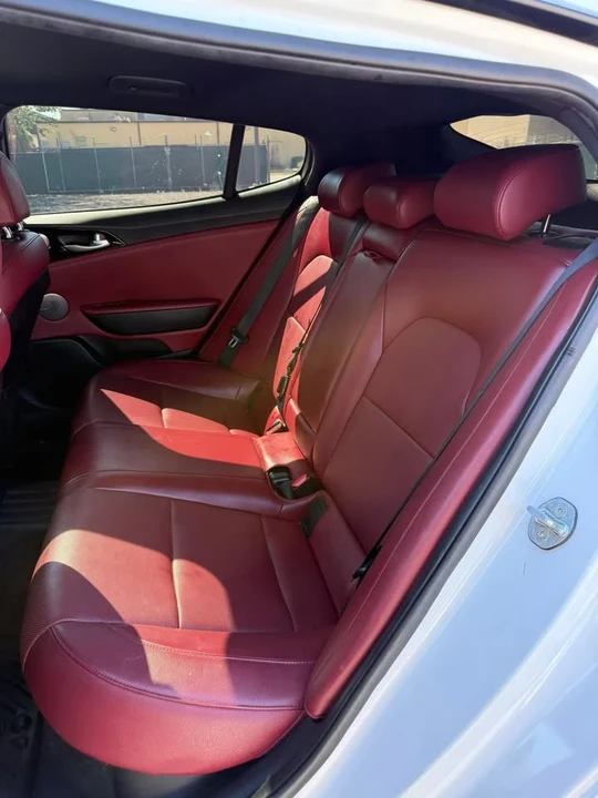 2021 Kia Stinger - Image 5 of 10
