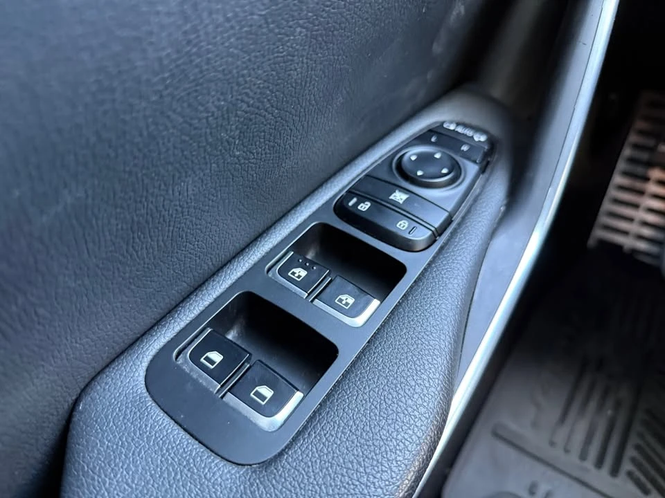 2021 Kia Stinger GT - Image 18 of 20