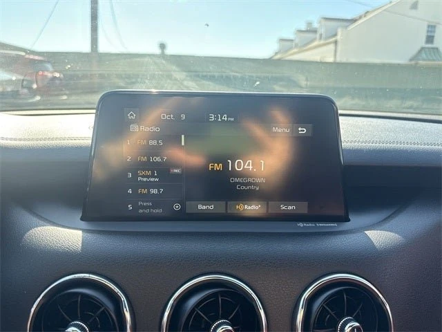 2021 Kia Stinger - Image 8 of 9