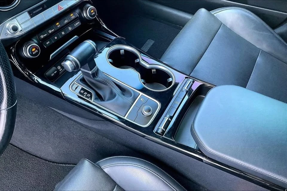 2021 Kia Stinger - Image 17 of 20
