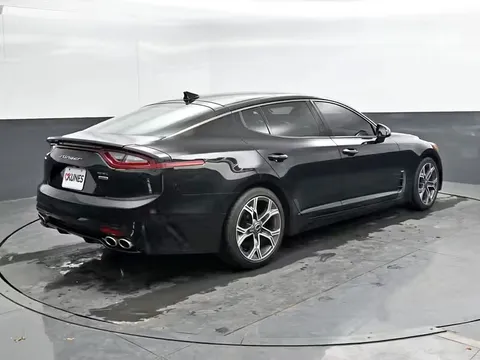 2021 Kia Stinger GT-Line