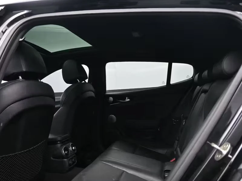 2021 Kia Stinger - Image 15 of 15