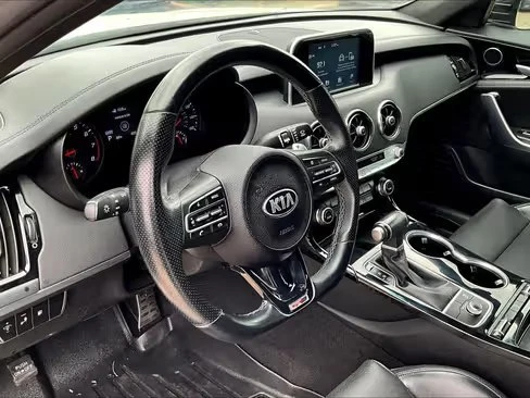 2021 Kia Stinger - Image 17 of 20