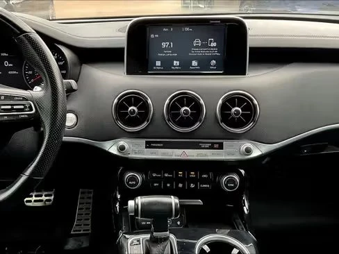 2021 Kia Stinger - Image 7 of 20