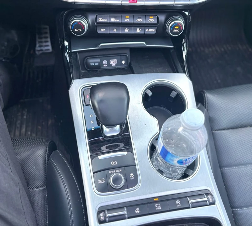 2021 Kia Stinger GT - Image 8 of 12