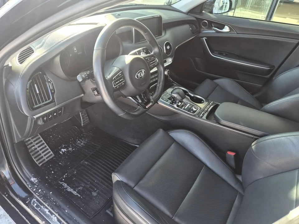 2021 Kia Stinger GT - Image 7 of 10