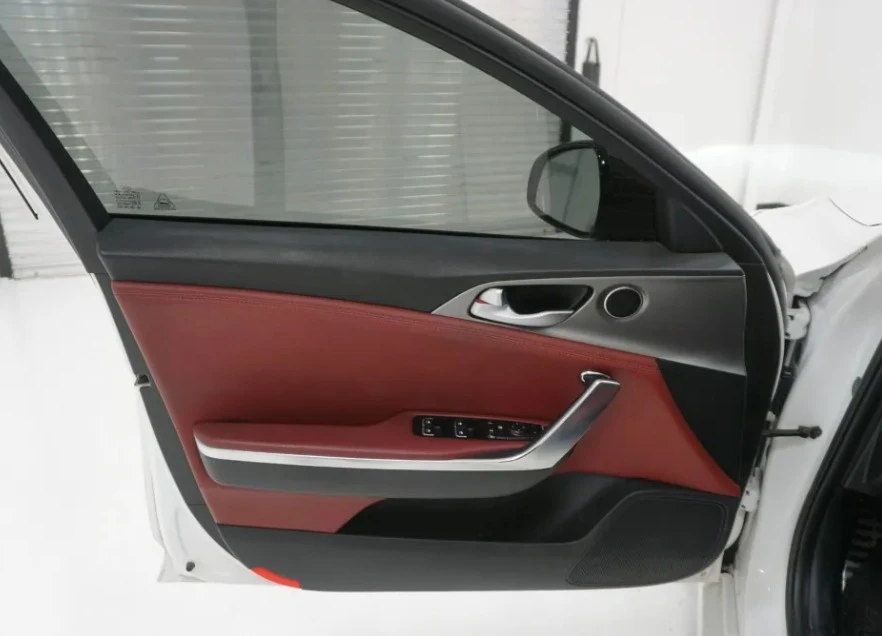 2021 Kia Stinger GT - Image 5 of 11
