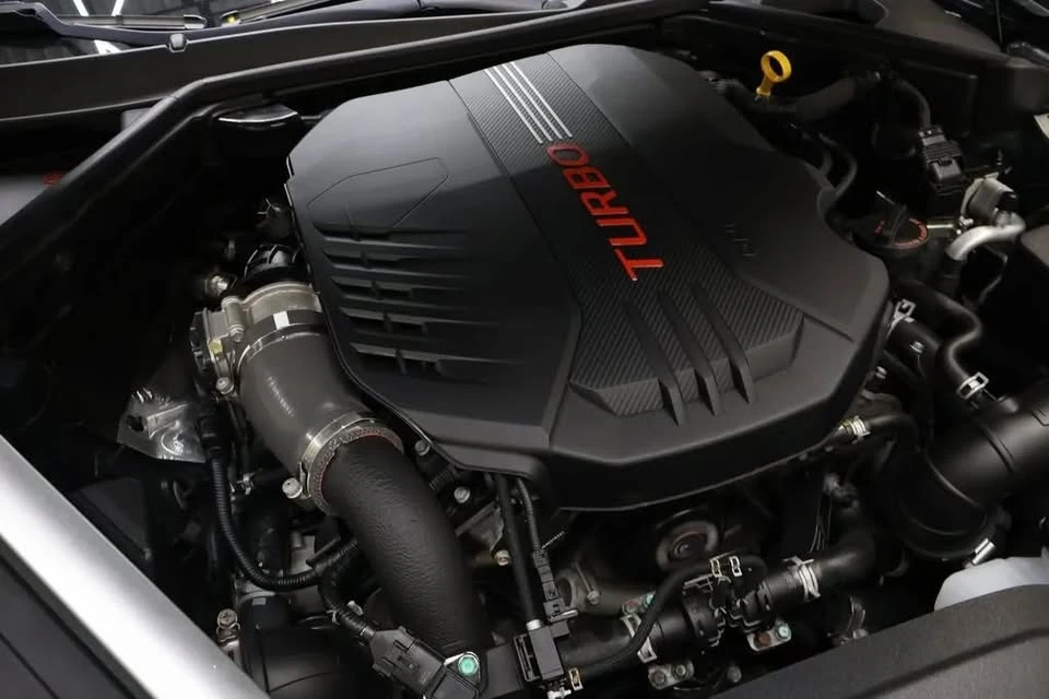 2021 Kia Stinger GT - Image 3 of 19