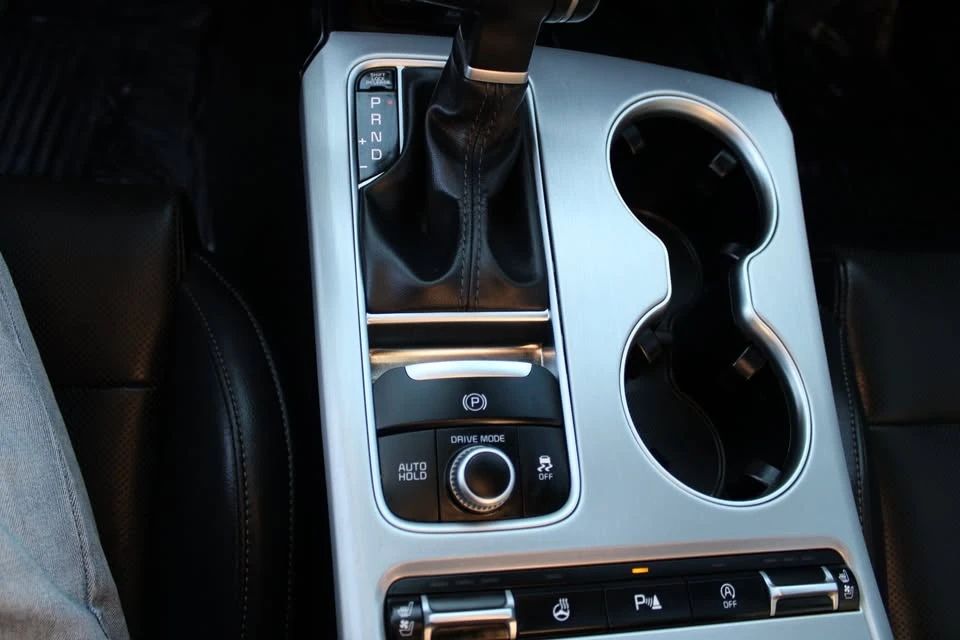 2021 Kia Stinger GT - Image 16 of 19