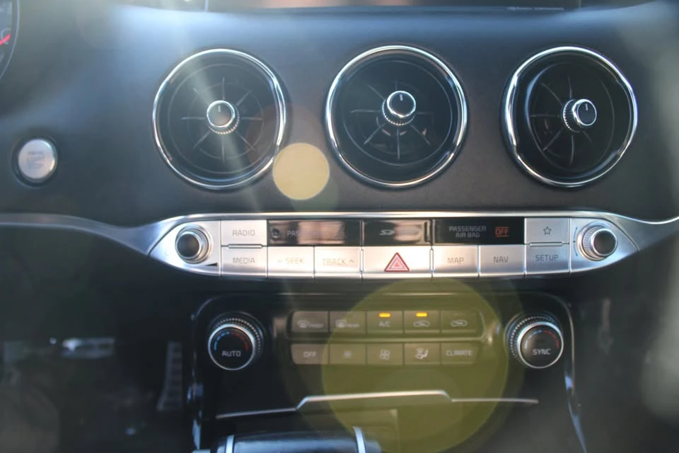 2021 Kia Stinger GT - Image 14 of 19