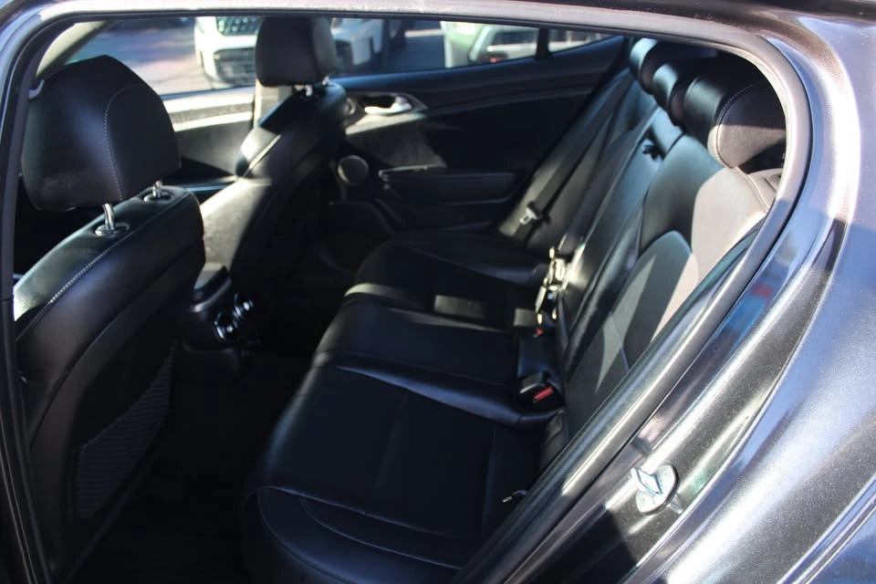 2021 Kia Stinger GT - Image 19 of 19