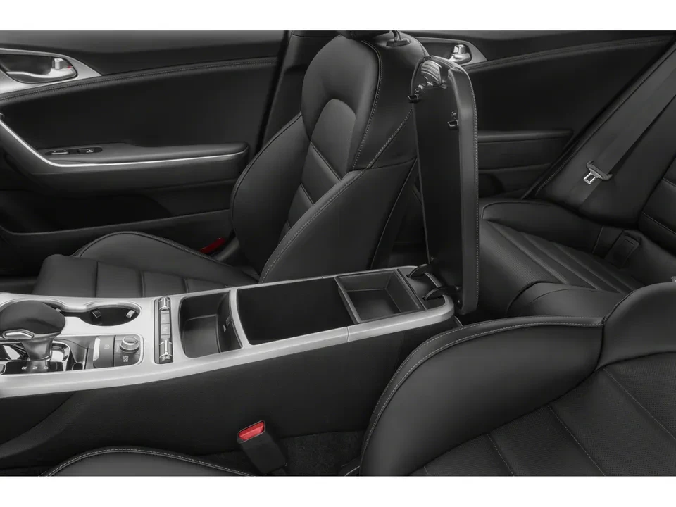 2021 Kia Stinger GT - Image 10 of 12