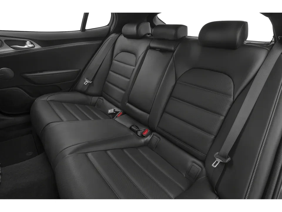 2021 Kia Stinger GT - Image 9 of 12