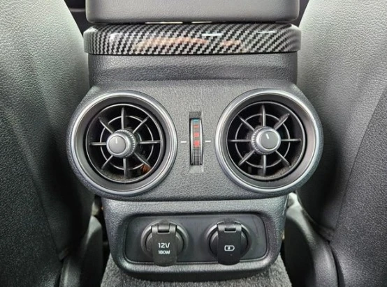 2021 Kia Stinger GT - Image 9 of 20