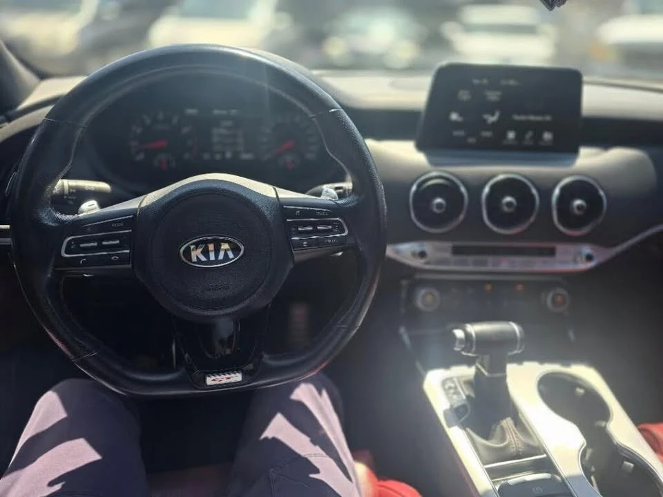2021 Kia Stinger GT - Image 7 of 9