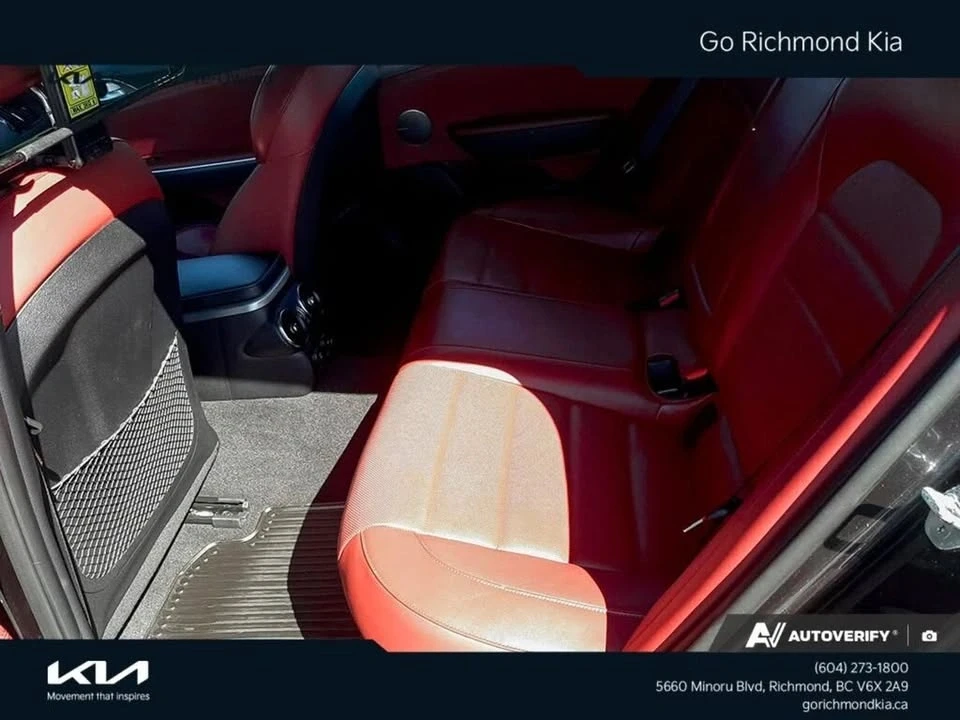 2021 Kia Stinger GT - Image 11 of 14