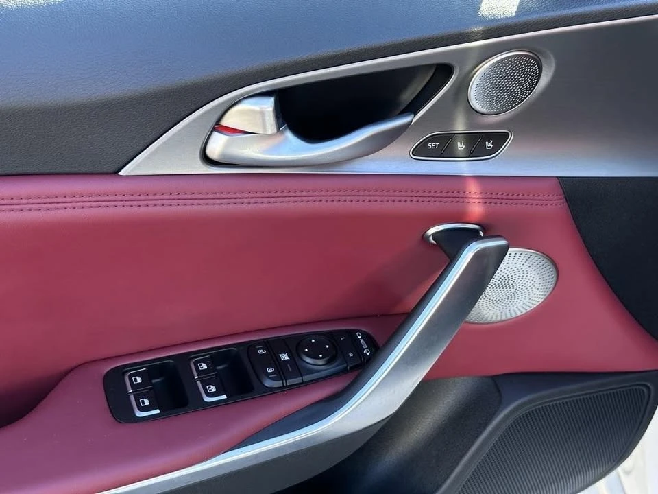 2021 Kia Stinger GT - Image 18 of 20