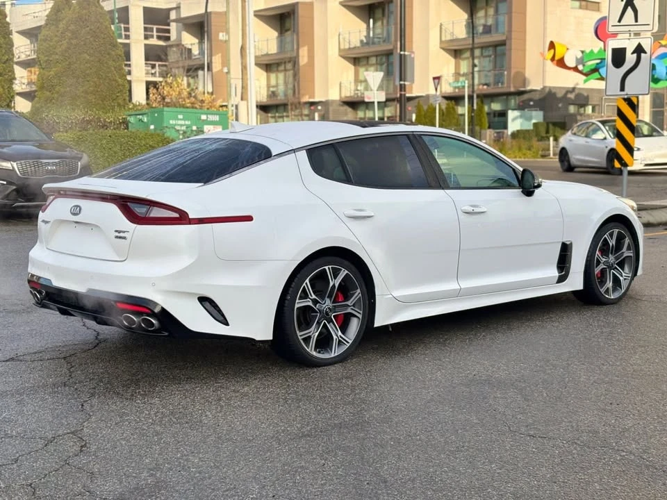 2021 Kia Stinger GT - Image 5 of 12