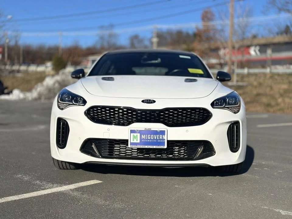 2021 Kia Stinger GT - Image 10 of 20