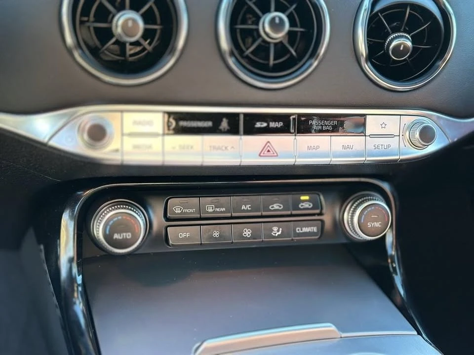 2021 Kia Stinger GT - Image 15 of 20