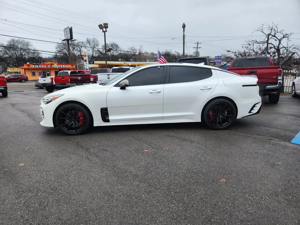 2021 Kia Stinger GT - Image 4 of 18