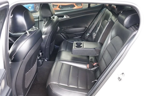 2021 Kia Stinger GT - Image 13 of 20