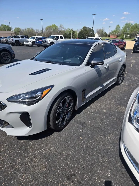 2021 Kia Stinger GT - Image 2 of 12
