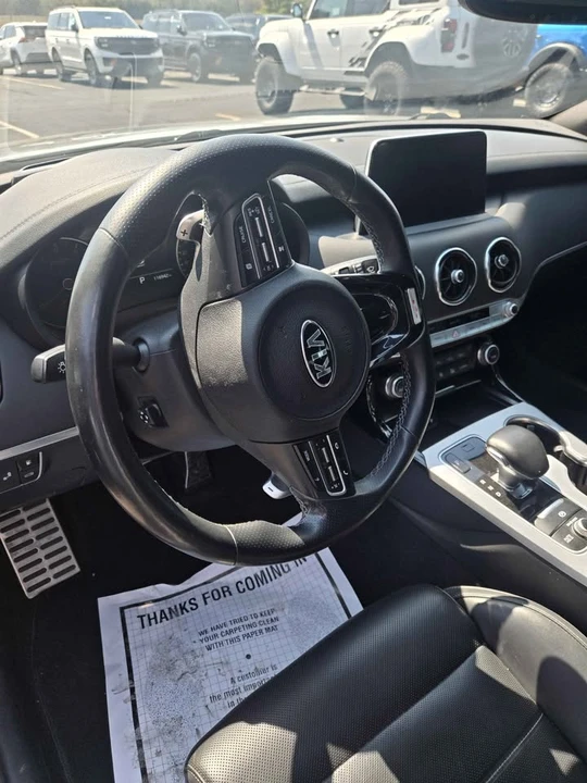 2021 Kia Stinger GT - Image 6 of 12
